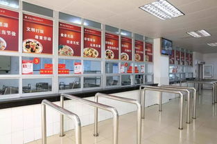 橫崗高中獲評龍崗區(qū)唯一市級餐飲服務(wù)食品安全實(shí)操培訓(xùn)基地